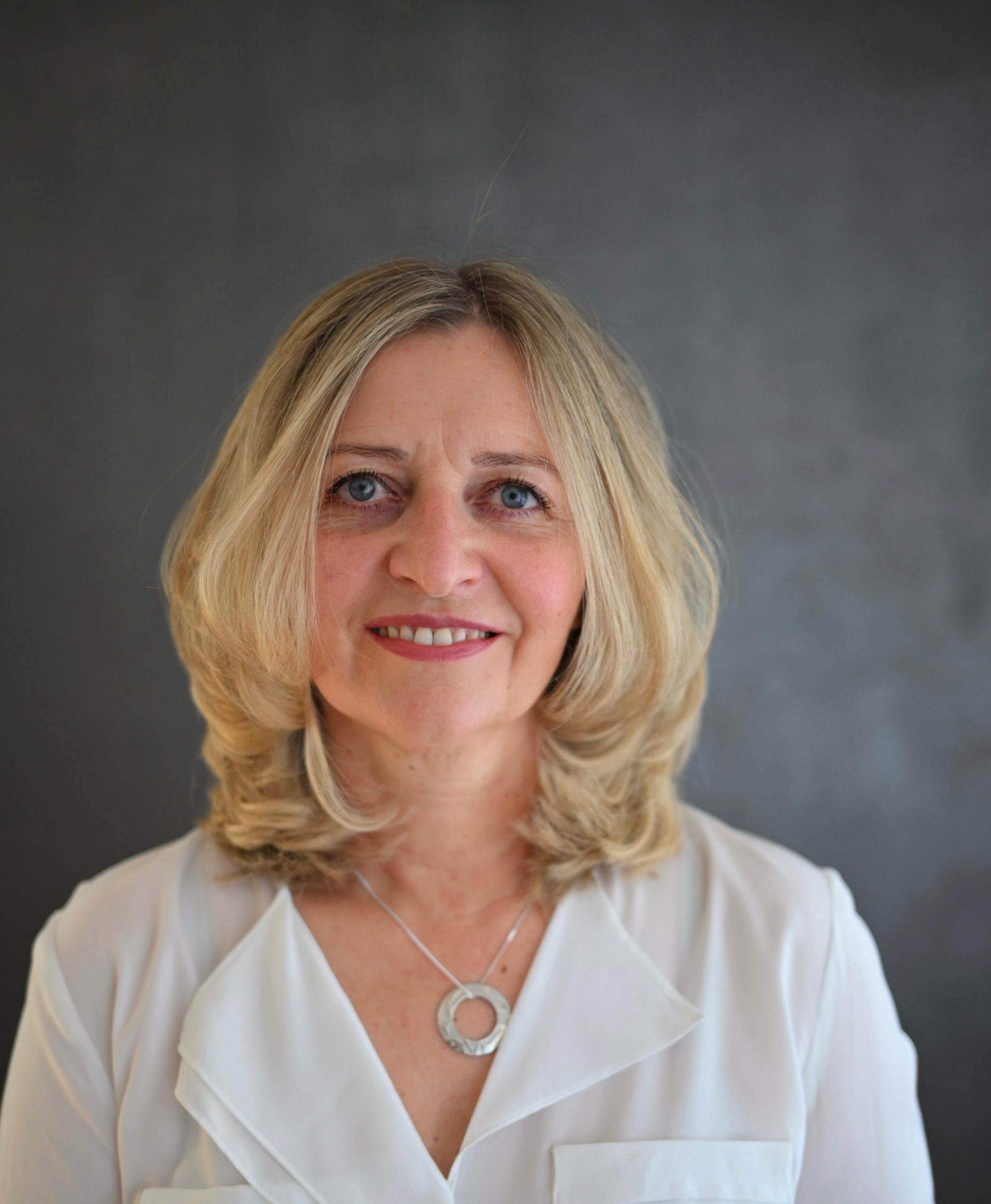 Porträt von Julia Dahmen